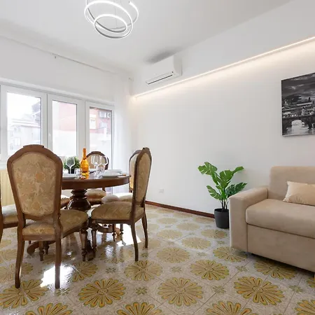Alle 3g - 10min To Center, A-c, 2 Baths, Terrace アパート ローマ