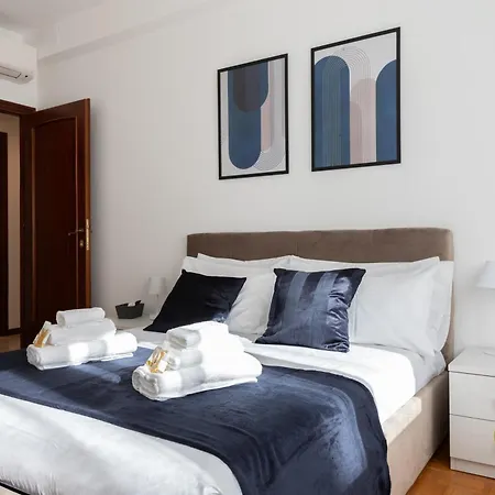 Alle 3g - 10min To Center, A-c, 2 Baths, Terrace *