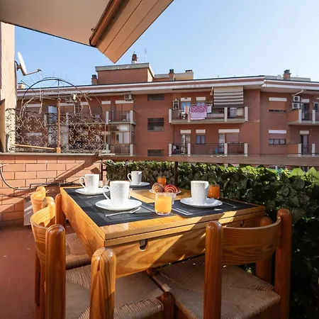 Апартаменты Alle 3g - 10min To Center, A-c, 2 Baths, Terrace Рим