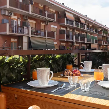 Alle 3g - 10min To Center, A-c, 2 Baths, Terrace